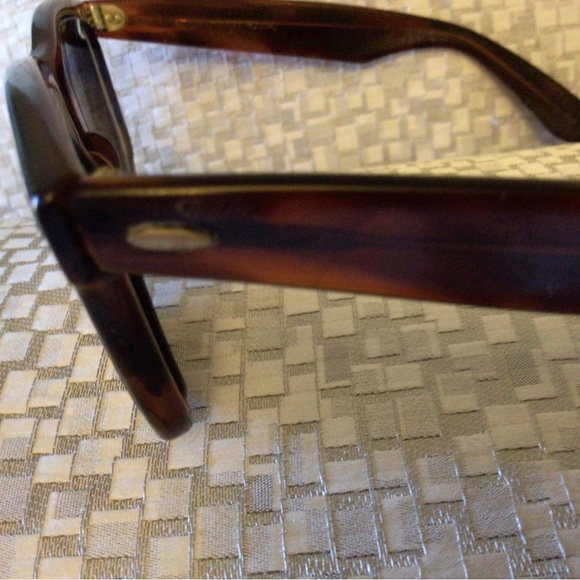 Vintage RAY-BAN B&L BAUSCH & LOMB U.S.A. WAYFARER brown L2053 sunglasses - Picture 2 of 7